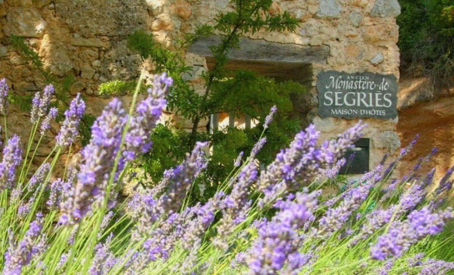 Monastère-2