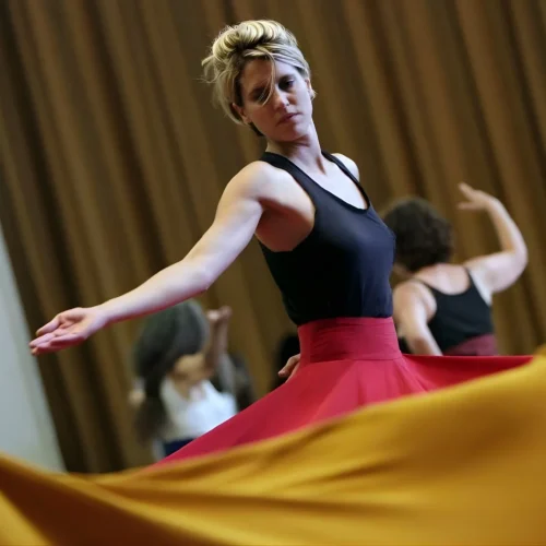 Ecole international - danse soufie (4)